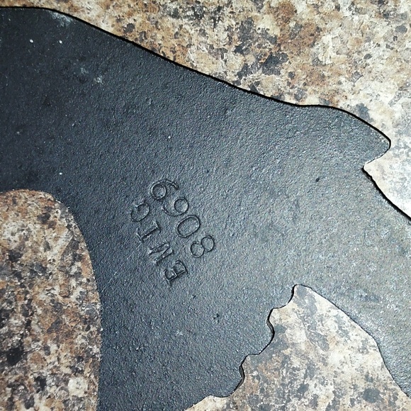 VTG Horseshoe Bend Cast Iron EMIG 8069 Cow Dinner Bell - Picture 3 of 5